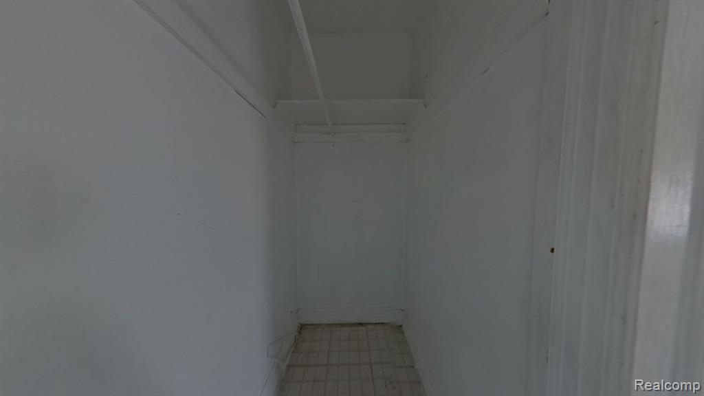5235 MOUNT ELLIOTT Street, Detroit, MI 48211 — Photo 11