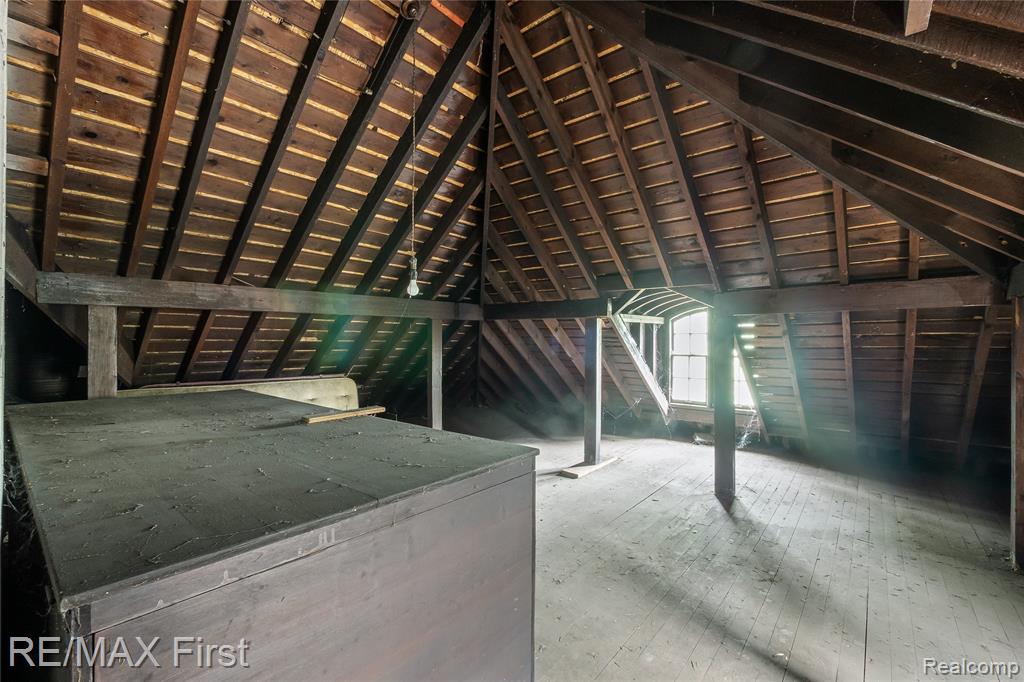 3065 Iroquois Street, Detroit, MI, 48214