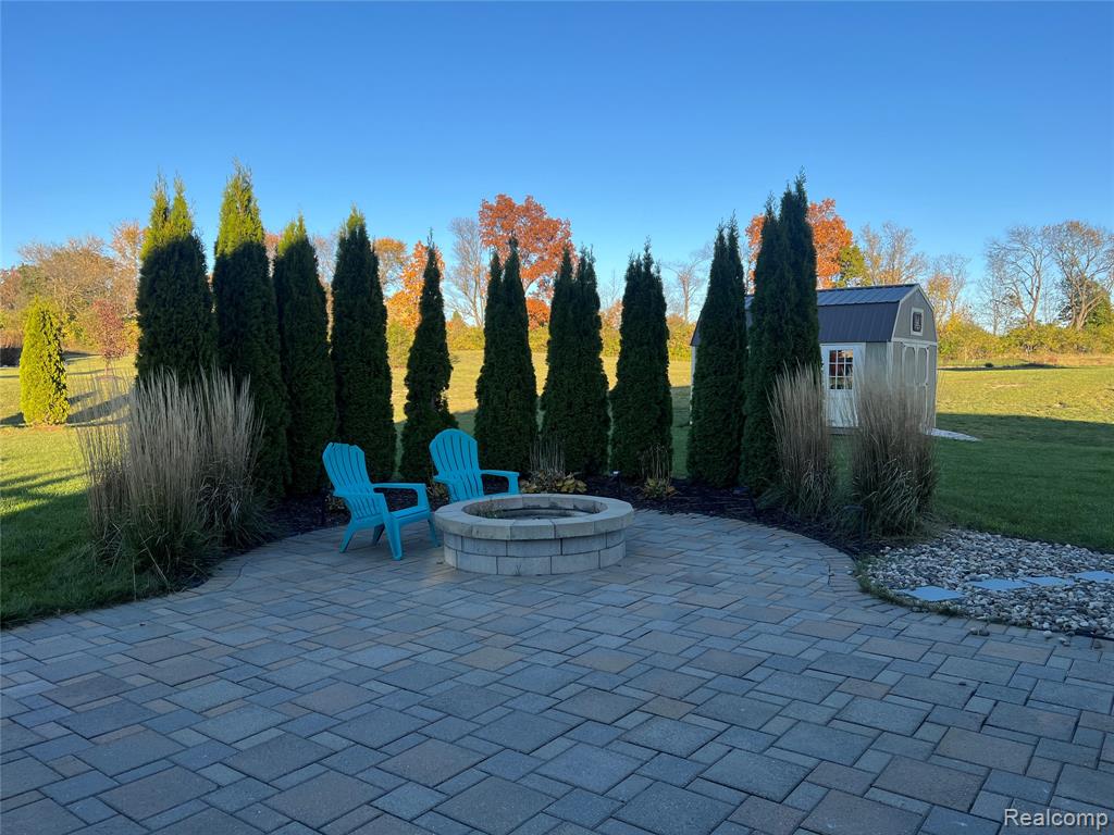 530 Antler Court, Saline, MI 48176 — Photo 3