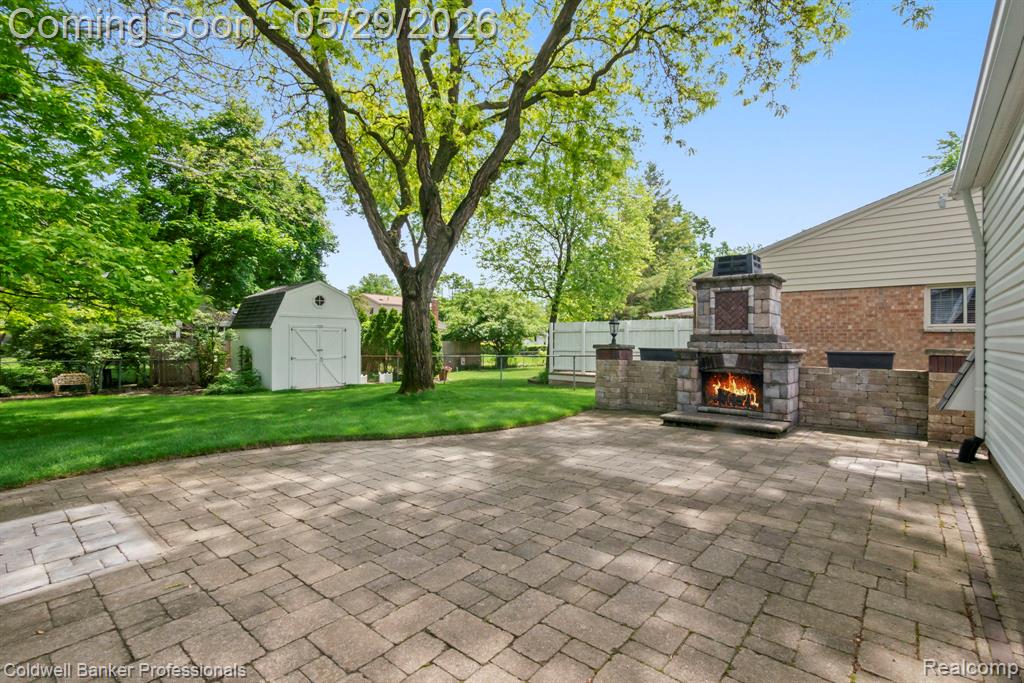 9310 Oakcliffe Drive, Plymouth, MI 48170 — Photo 9
