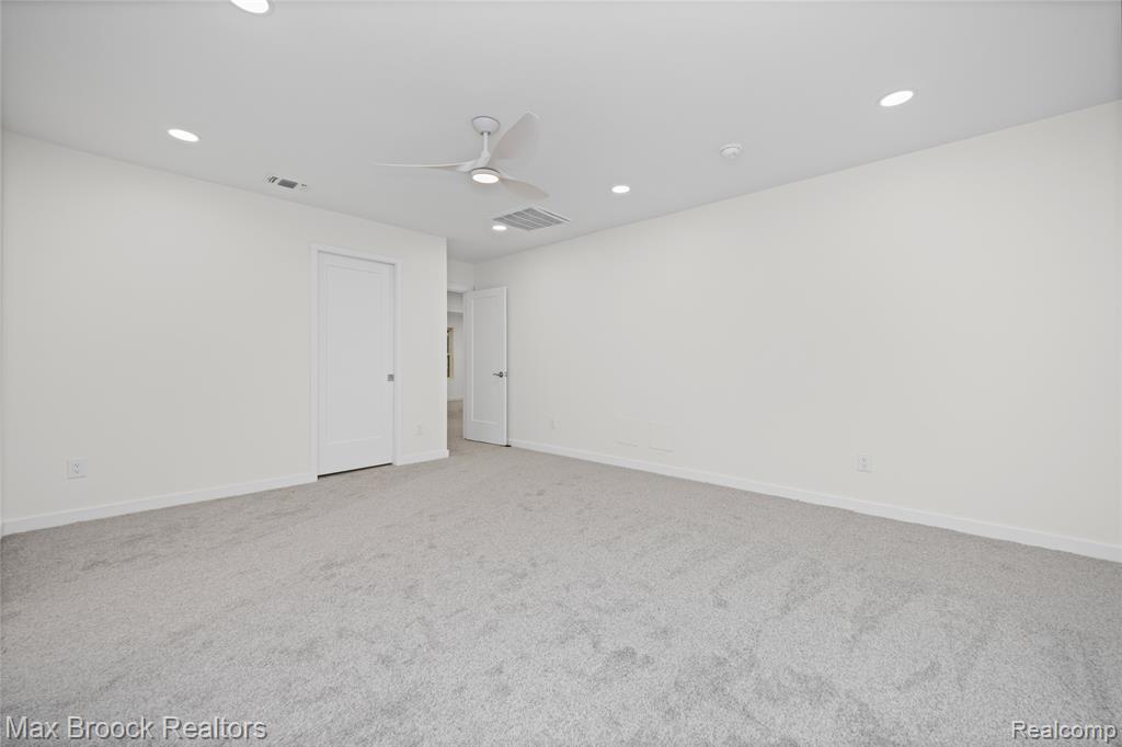 17348 Hilton Street, Southfield, MI, 48075