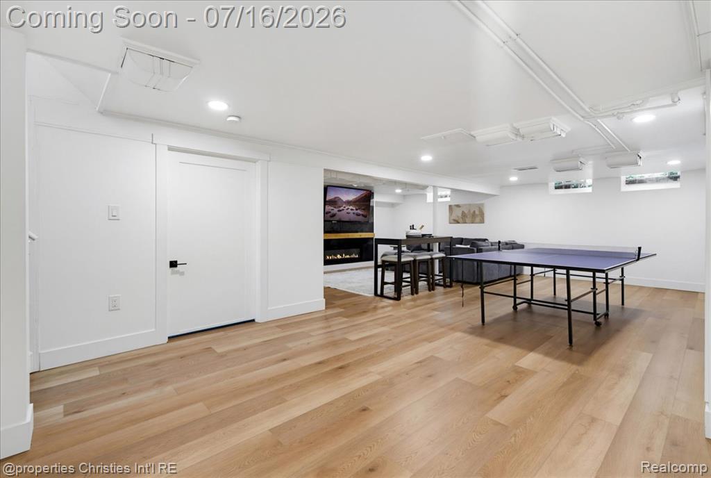 26642 York Road, Huntington Woods, MI — Photo 37