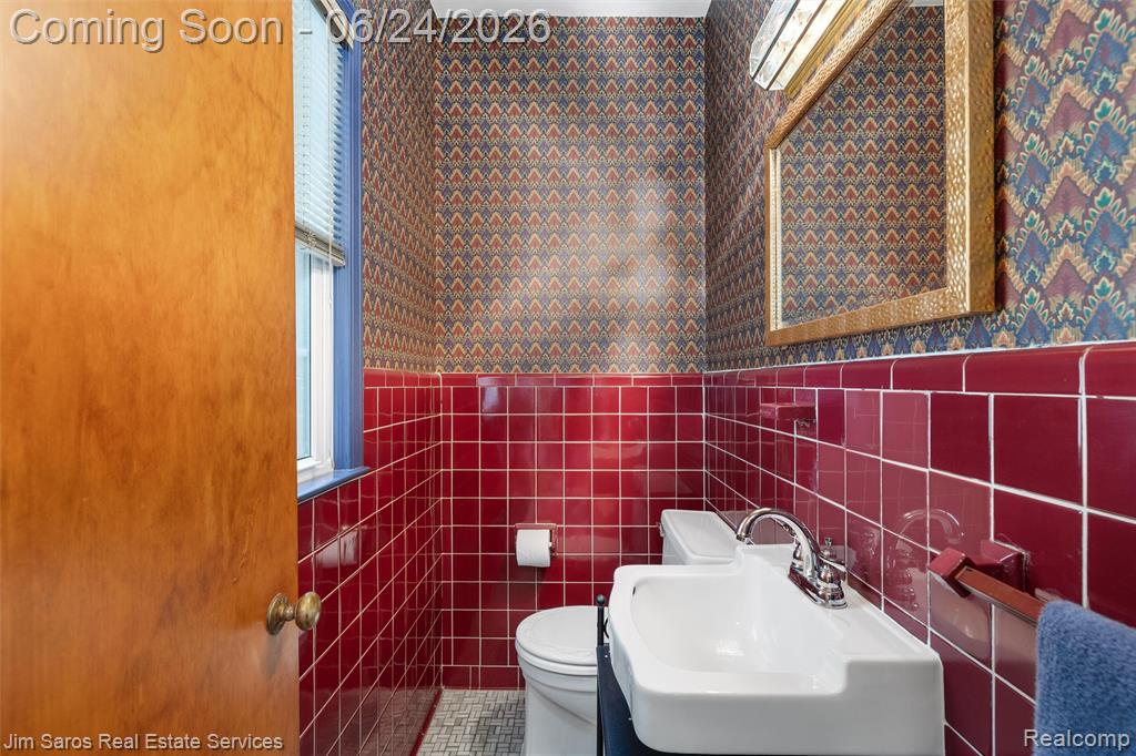461 Allard Road, Grosse Pointe Farms, MI 48236 — Photo 12