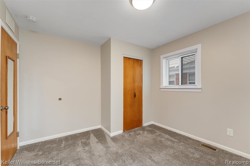 7263 Henry, Center Line, MI 48015 — Photo 7