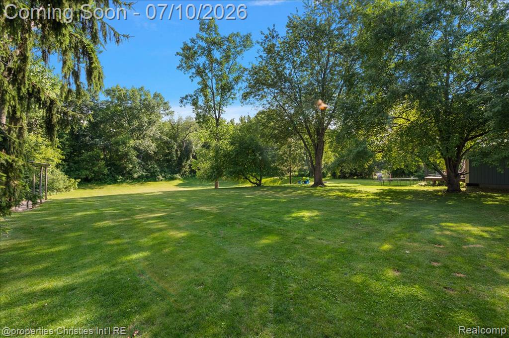 60629 Town Square Street, New Hudson, MI 48165 — Photo 36