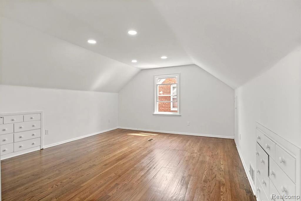 460 N Franklin Street, Dearborn, MI 48128 — Photo 17