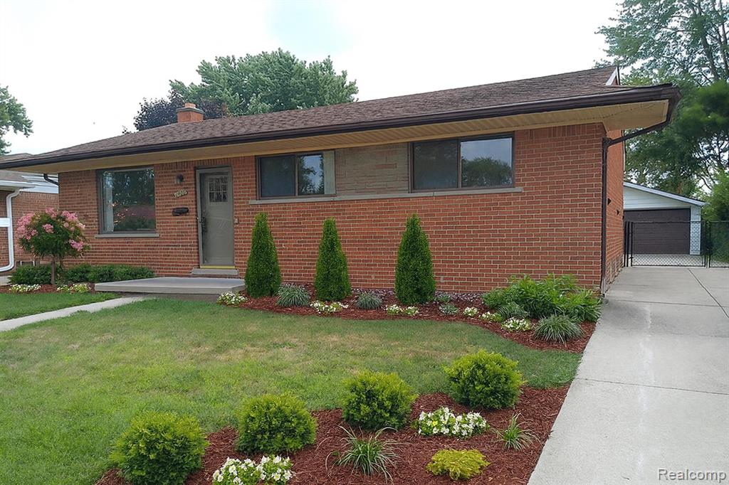 4460 Buckingham, Warren, MI 48092 — Photo 2