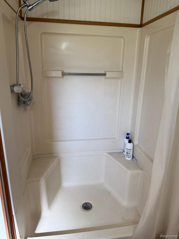 5455 Monticello Drive, Lapeer, MI 48446 — Photo 9