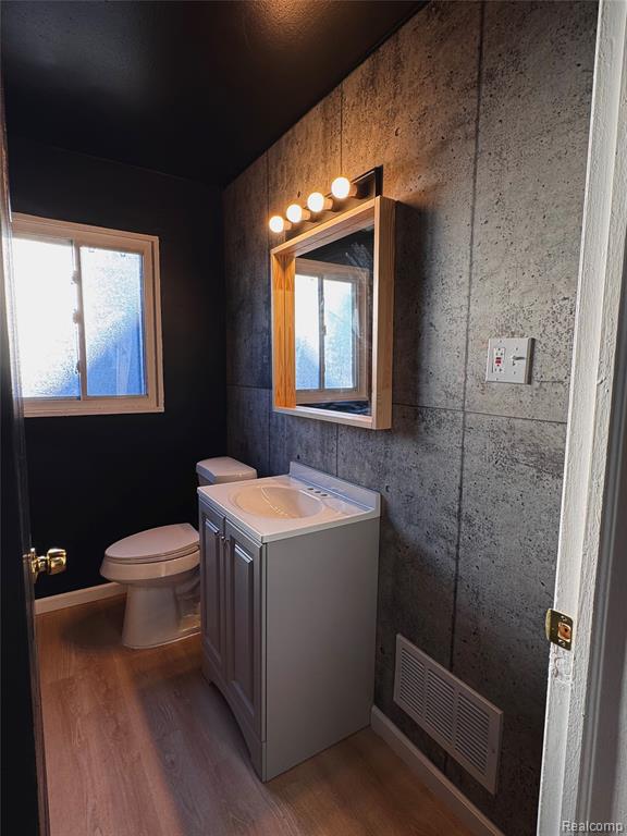 17028 W Chicago Street, Detroit, MI 48228 — Photo 11