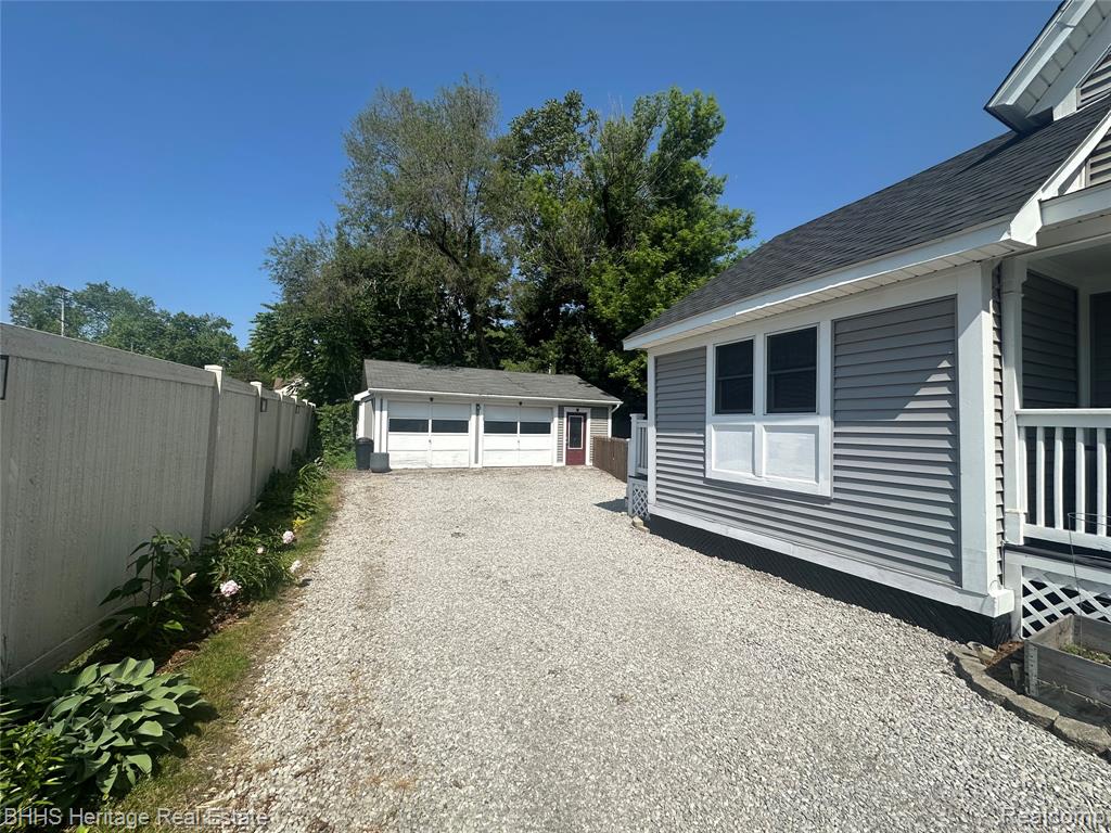 403 N Oak Street, Durand, MI 48429 — Photo 42