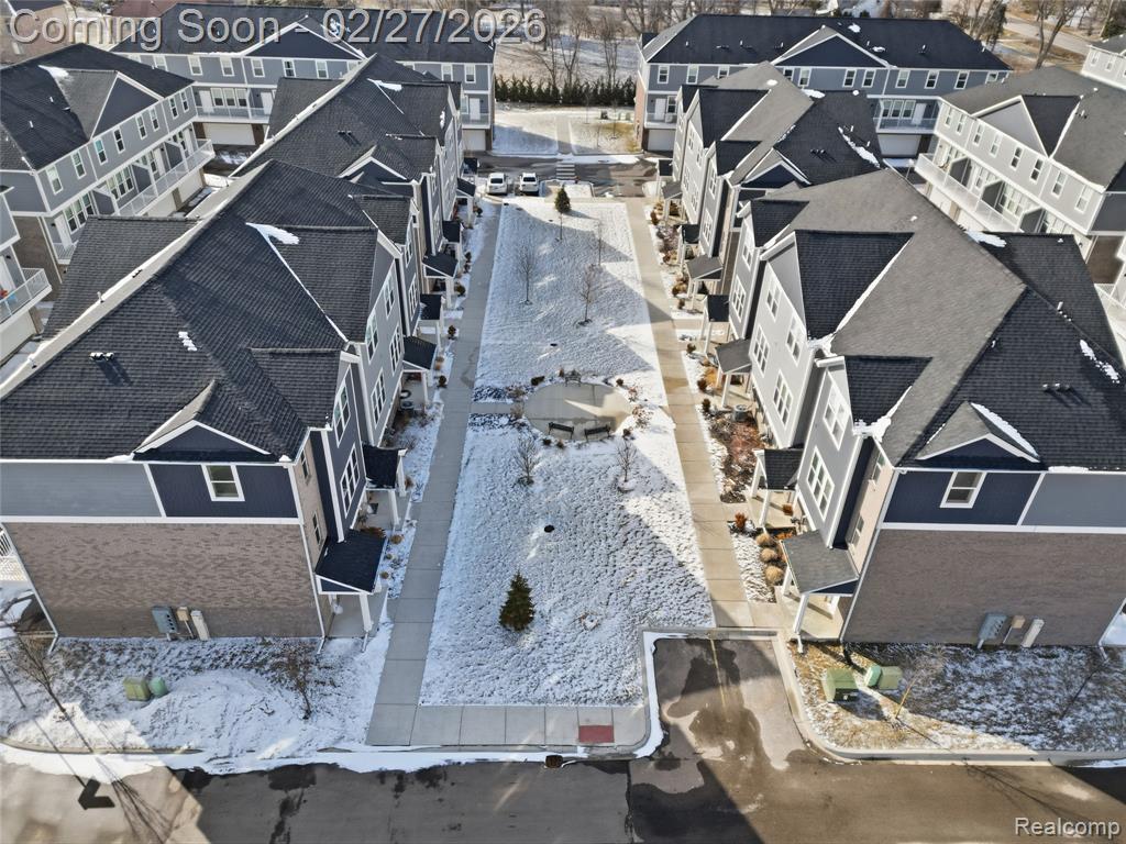 5904 Square Lake Court, Troy, MI 48085 — Photo 11