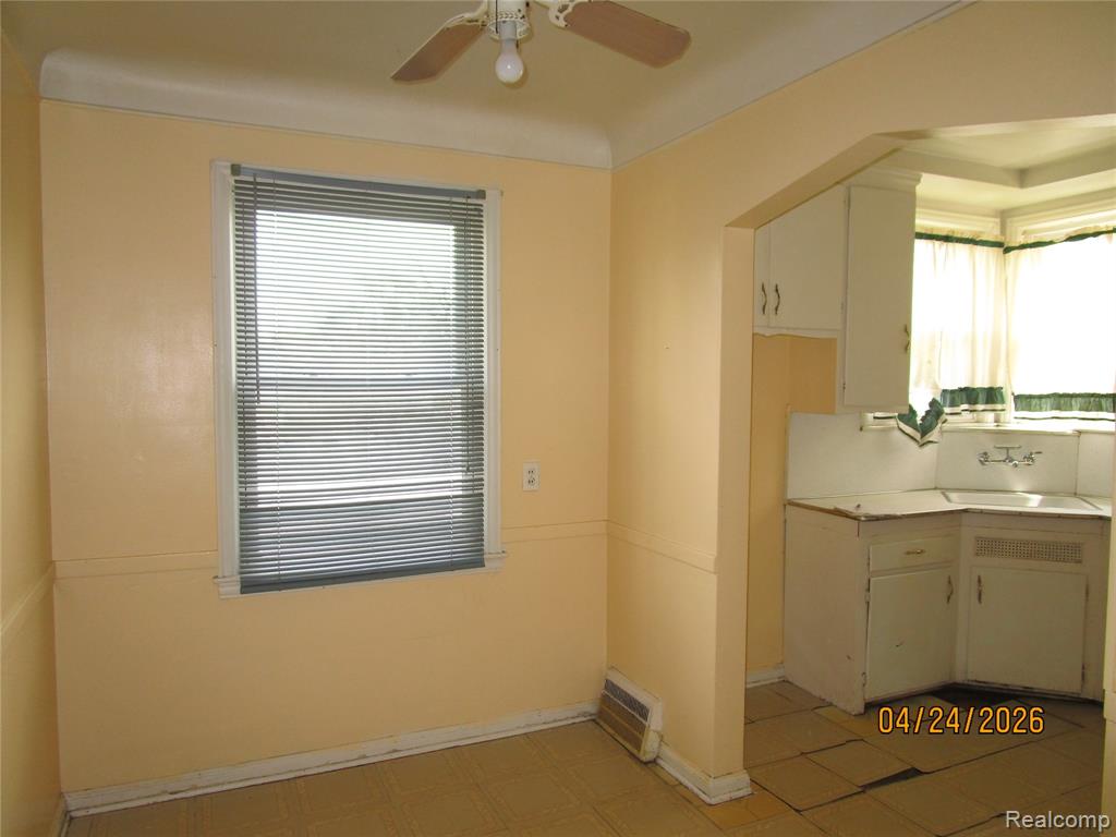 19500 Hoover Street, Detroit, MI 48205 — Photo 25