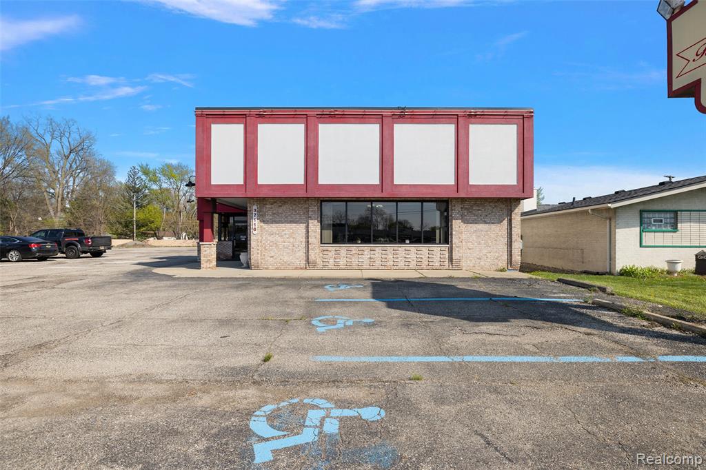 37116 S Groesbeck Highway, Clinton Twp, MI 48036 — Photo 8