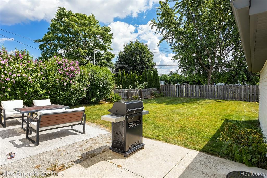 599 Virginia Street, Plymouth, MI 48170 — Photo 26