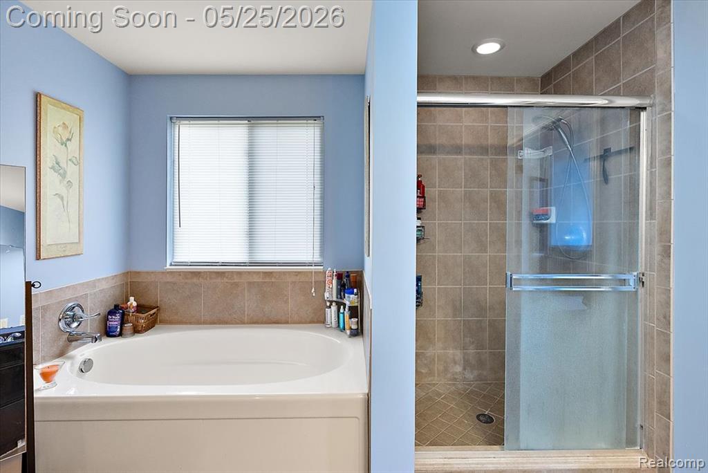 695 Dennison Court, Oakland, MI — Photo 29