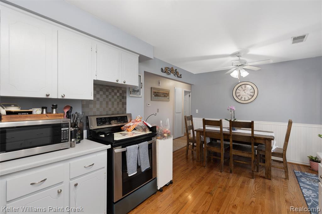 420 Dons Court, Ortonville, MI 48462 — Photo 9