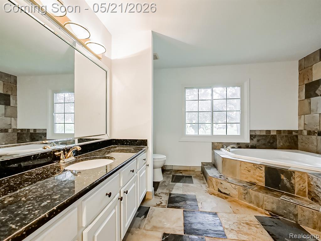 14001 Wayford Run, Shelby Twp, MI 48315 — Photo 56