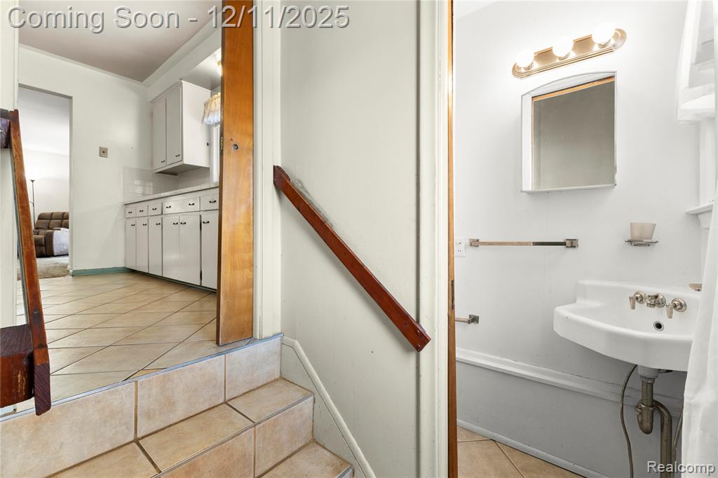 680 Lincoln Street, Lapeer, MI 48446 — Photo 21