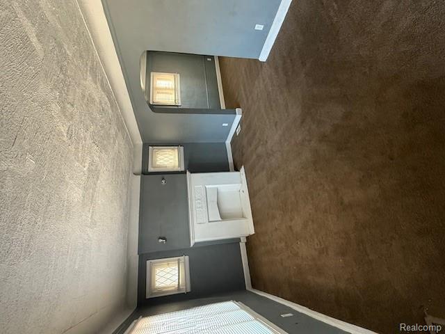8230 INDIANA, Detroit, MI 48204 — Photo 2