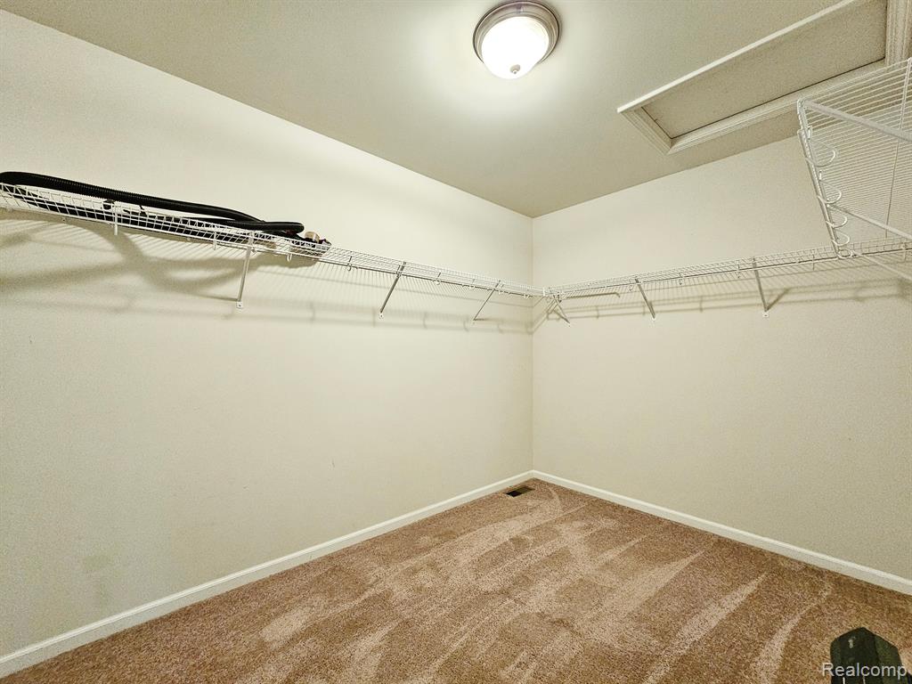 13401 STAMFORD Road, Belleville, MI 48111 — Photo 21