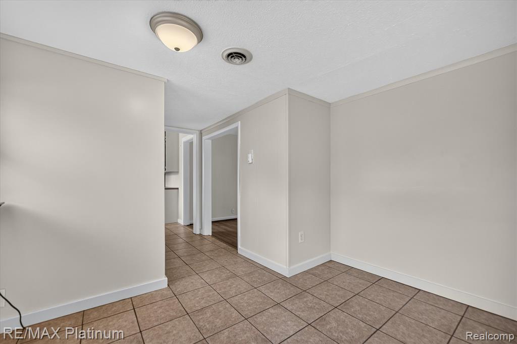 501 Kaiser Road, Gregory, MI 48137 — Photo 20
