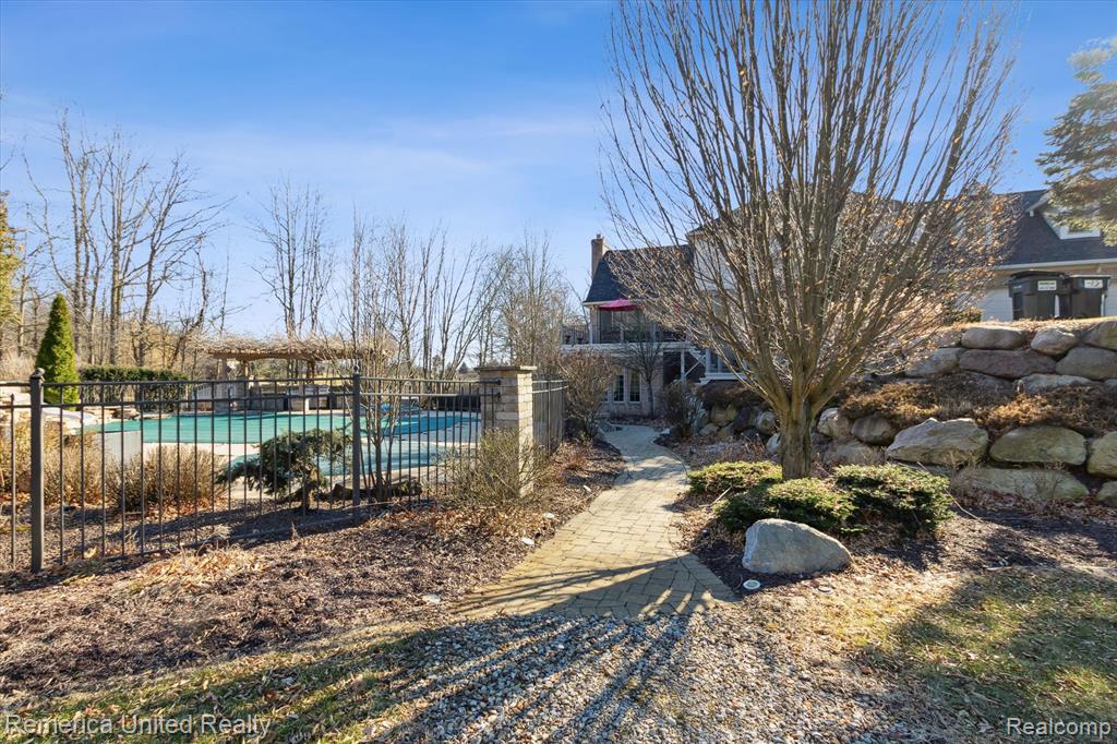 1221 Wilderness Hills Trail, Pinckney, MI 48169 — Photo 86