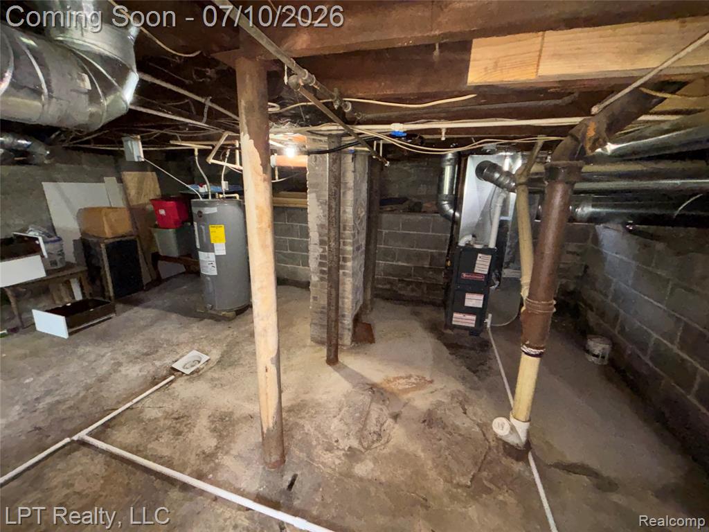 923 10th Street, Port Huron, MI 48060 — Photo 23