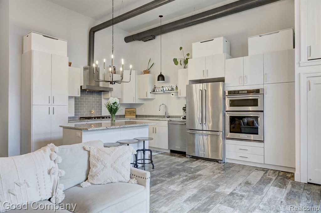 640 W 11 Mile Road, Royal Oak, MI 48067 — Photo 19