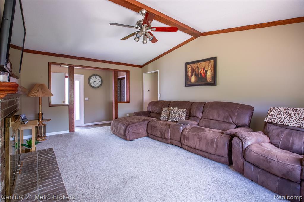 6043 N Gale Road, Davison, MI 48423 — Photo 7