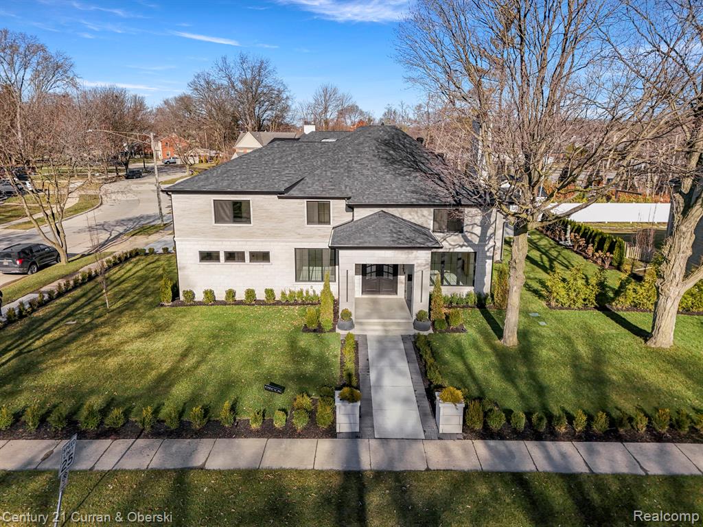 2211 Golfview Drive, Dearborn, MI, 48128