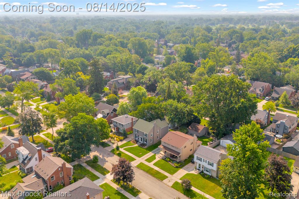 10725 Talbot Avenue, Huntington Woods, MI — Photo 40