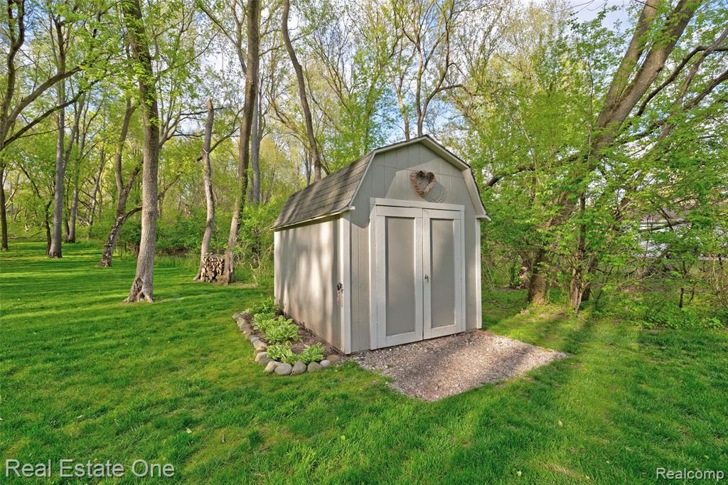 5370 Greenview Drive, Clarkston, MI 48348 — Photo 72
