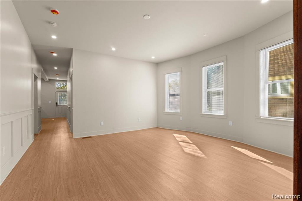 2414 Concord Street, Detroit, MI 48207 — Photo 30