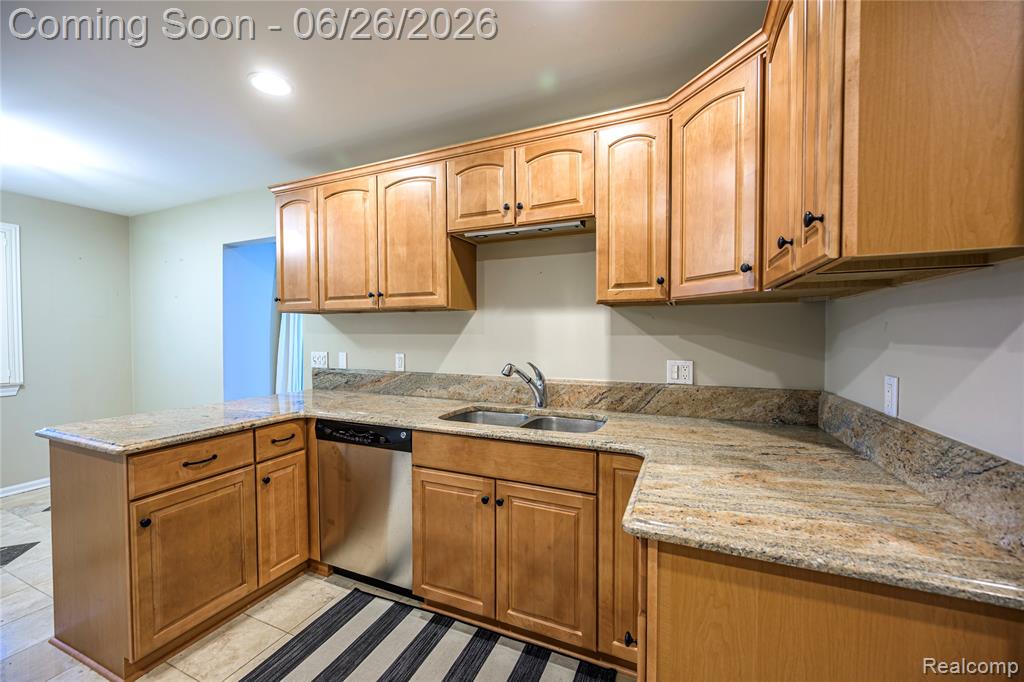 42160 Woodward Avenue, 7, Bloomfield Hills, MI 48304 — Photo 4