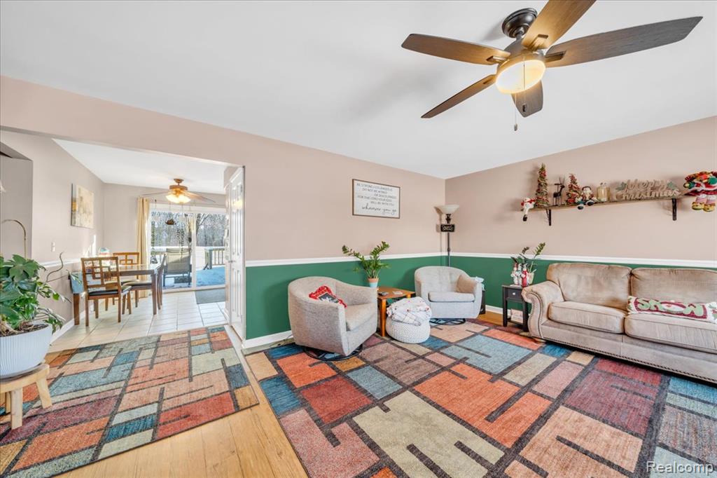 9169 Graytrax Road, Grand Blanc, MI 48439 — Photo 17