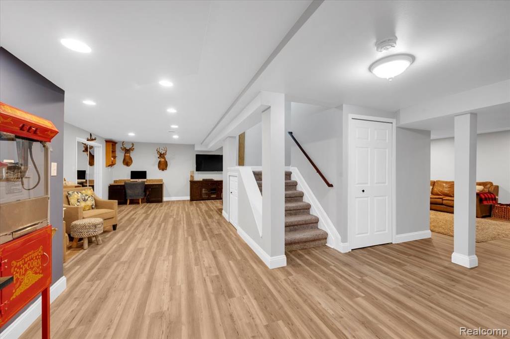 54424 Maple Creek Court, Shelby Twp, MI 48316 — Photo 32