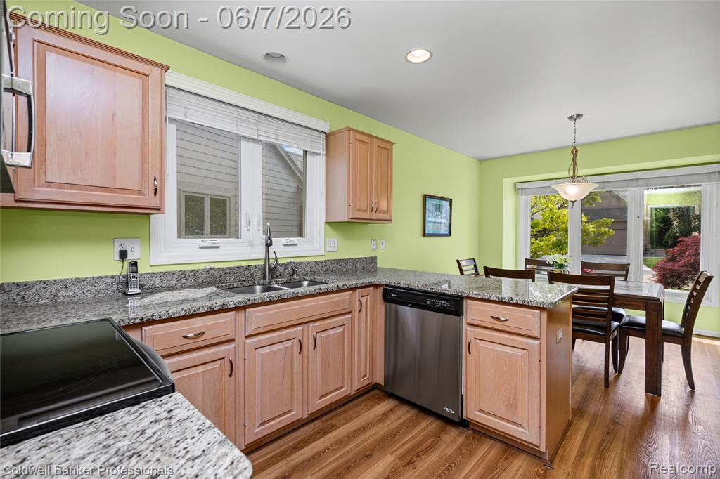 52505 Westcreek Drive Drive, Macomb, MI 48042 — Photo 12