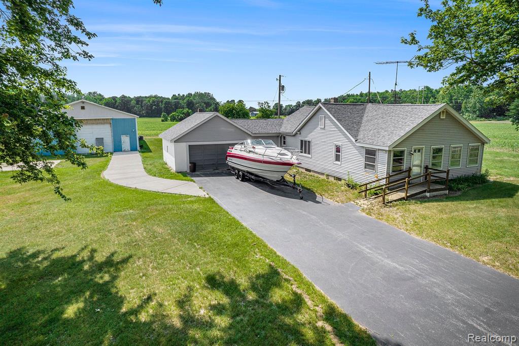 11110 Nichols Road, Burt, MI 48417 — Photo 3