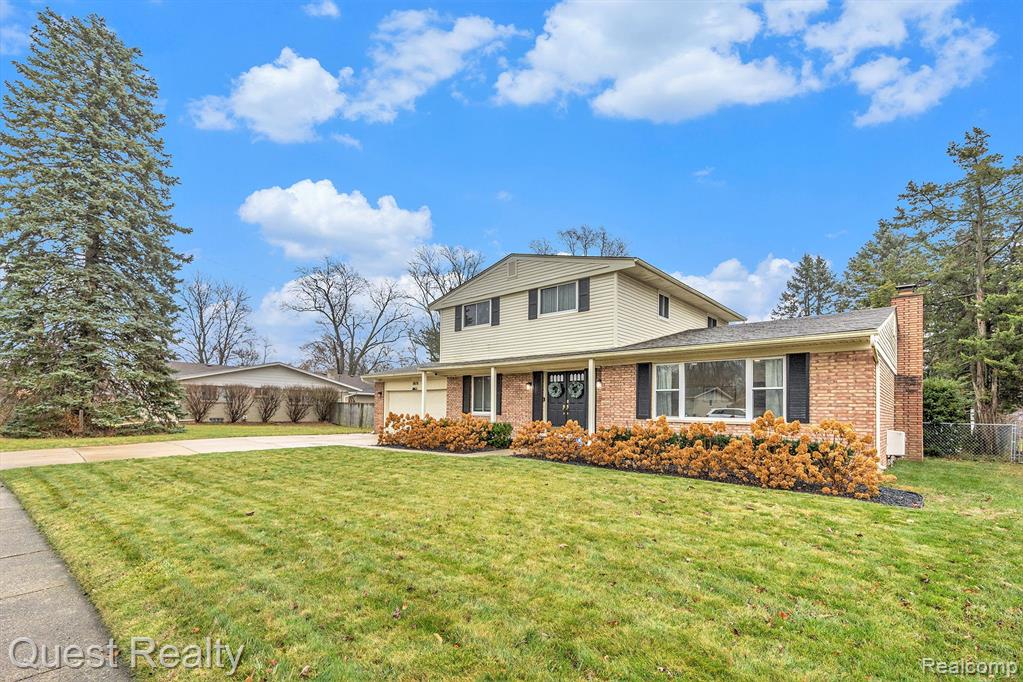 8878 RIVERLAND Drive, Sterling Heights, MI 48314 — Photo 3