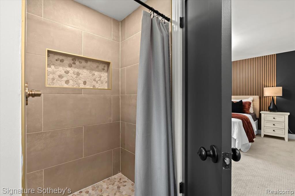 40526 Woodside Drive, Clinton Twp, MI 48038 — Photo 31