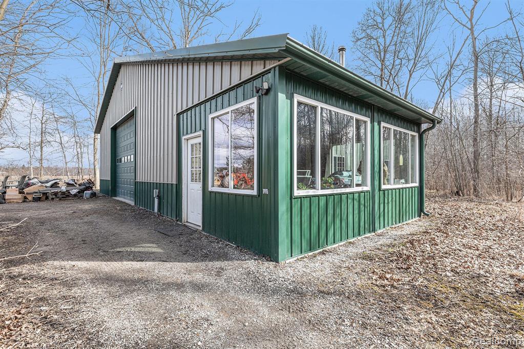 6965 MAYER Road, Cottrellville, MI — Photo 23