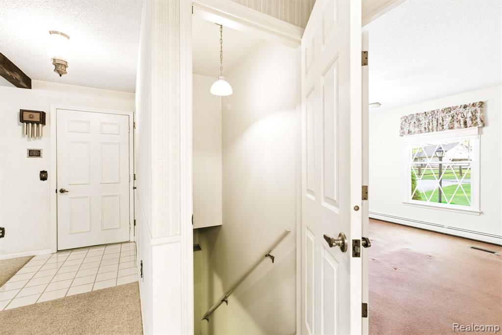 5208 N Hillcrest Drive, MI 48049 — Photo 23
