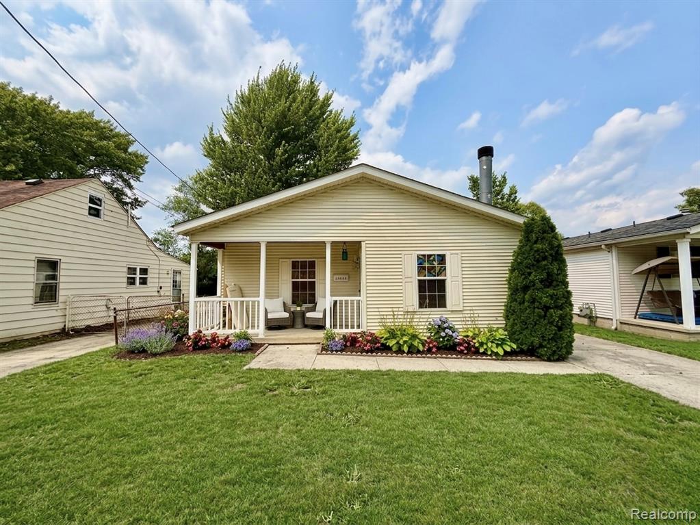 25660 Currier Street, Dearborn Heights, MI 48125, Dearborn Heights, MI, 48125