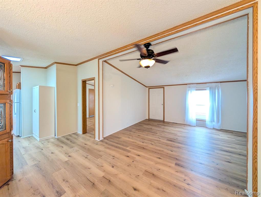 72 Ashley Circle, Swartz Creek, MI 48473 — Photo 7