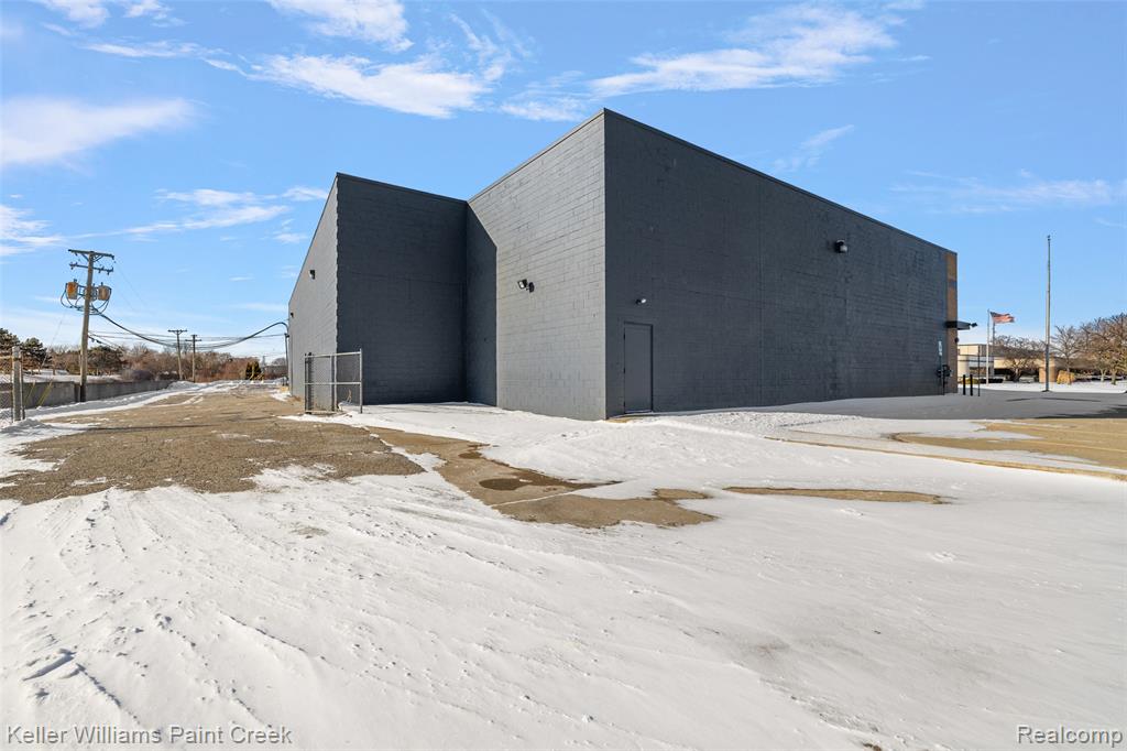 44595 Enterprise Drive, Clinton Twp, MI 48038 — Photo 7
