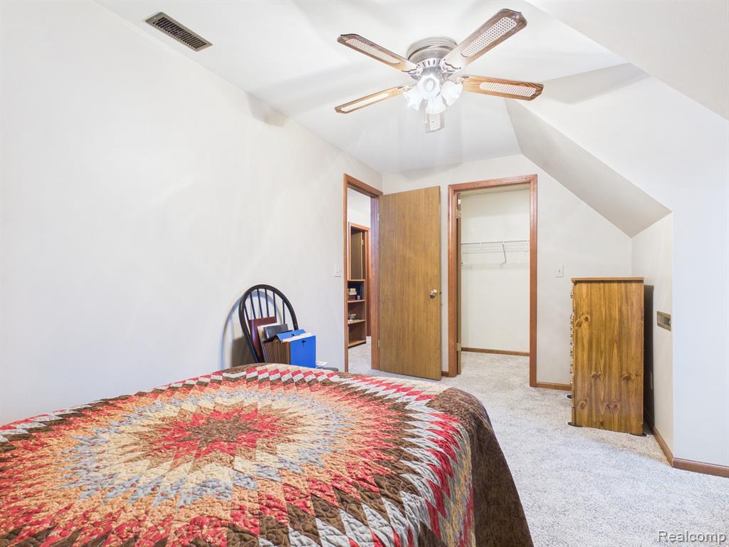 6882 Jones Road, North Branch, MI 48461 — Photo 33