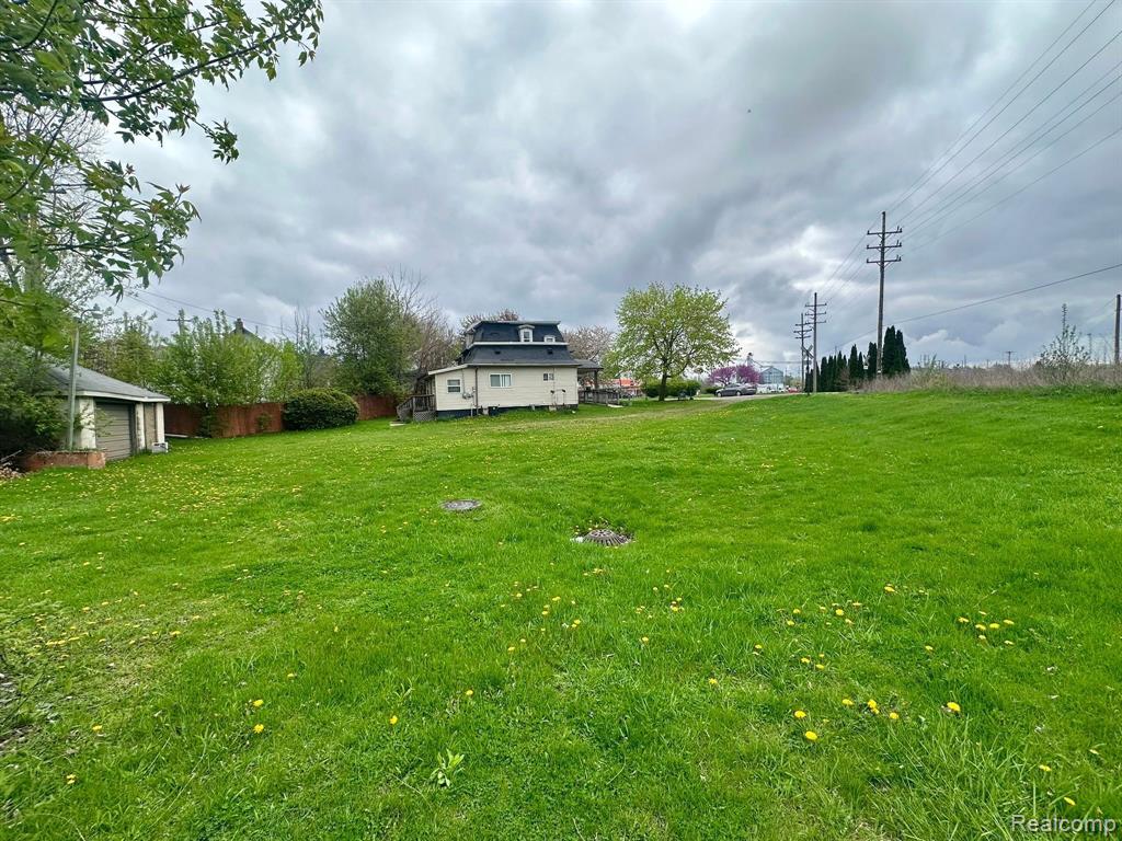 1 1ST Street, Yale, MI 48097 — Photo 32