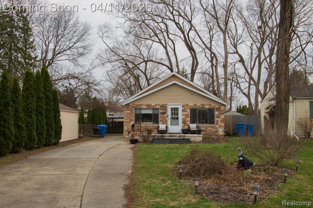 5636 Hipp Street, Dearborn Heights, MI 48125 — Photo 4