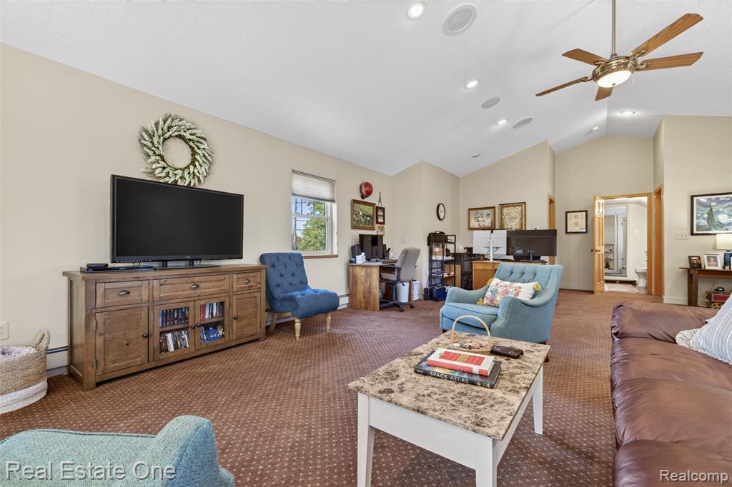 4 N Church Street, Ortonville, MI 48462 — Photo 28