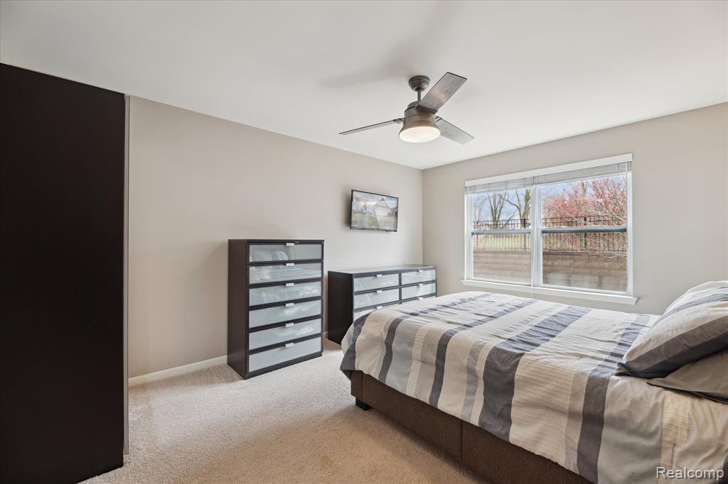 1115 PADDOCK Drive, South Lyon, MI 48178 — Photo 29